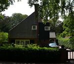 Vooraanzicht van de villa.
<br/>
Richard Keijzer, 2014-06-21